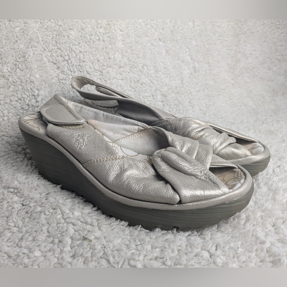 FLY LONDON Wedge women sandals size 37 = 6.5, 7 us color pale shinny gold - Picture 1 of 13